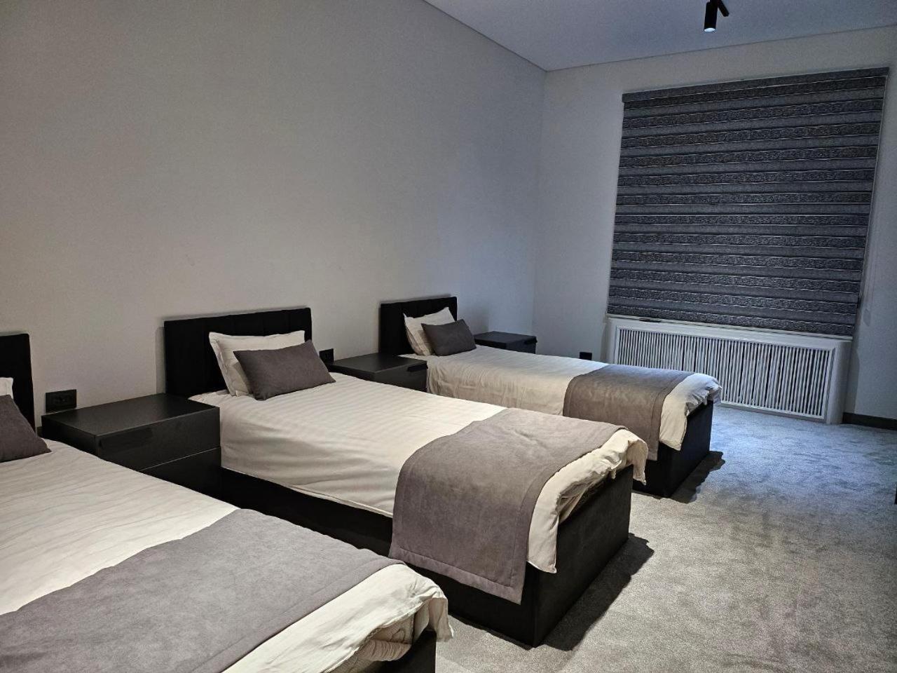 Guest House "Rohat Lux" Samarcanda Habitación foto